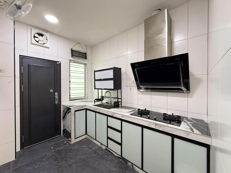 Rumah Teres 2-Tingkat untuk Dijual di Masai (Johor) - Tycia Law - Kitchen - PropertyGuru.com.my
