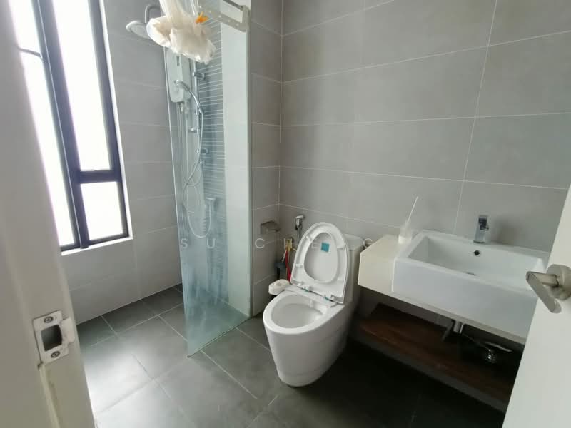 Service Residence for Rent at Far East - Su Cheng - Bathroom - PropertyGuru.com.my