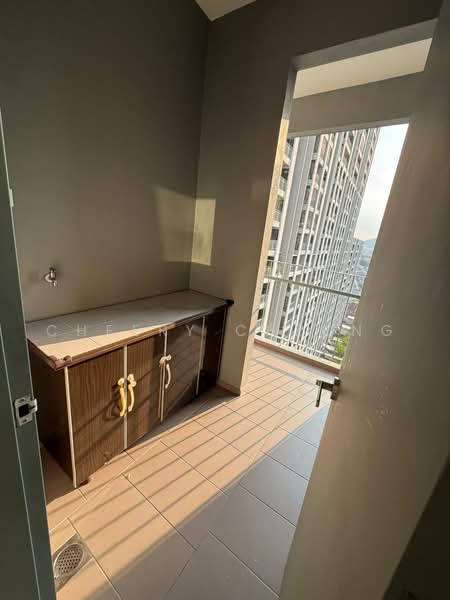 Kediaman Servis untuk Disewa di Fortune Centra - Cheery Cheong - Balcony - PropertyGuru.com.my