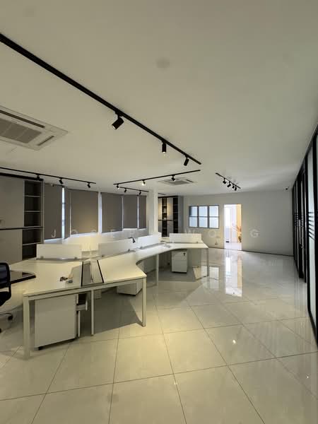 Shop / Office for Rent in Bandar Ipoh Raya (Ipoh) - Joseph Wong - Interior - PropertyGuru.com.my