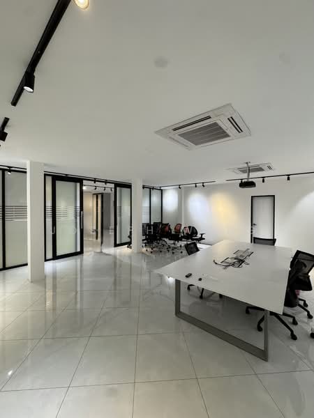 Shop / Office for Rent in Bandar Ipoh Raya (Ipoh) - Joseph Wong - Interior - PropertyGuru.com.my