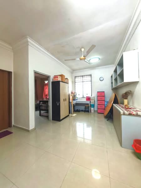 Semi-Detached House for Sale in Kempas (Johor Bahru) - Calvin Lee - PropertyGuru.com.my