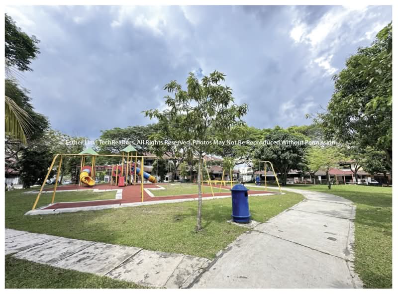 2-storey Terraced House for Rent in Seksyen 11 (Kota Damansara) - Esther Lim - Exterior - PropertyGuru.com.my