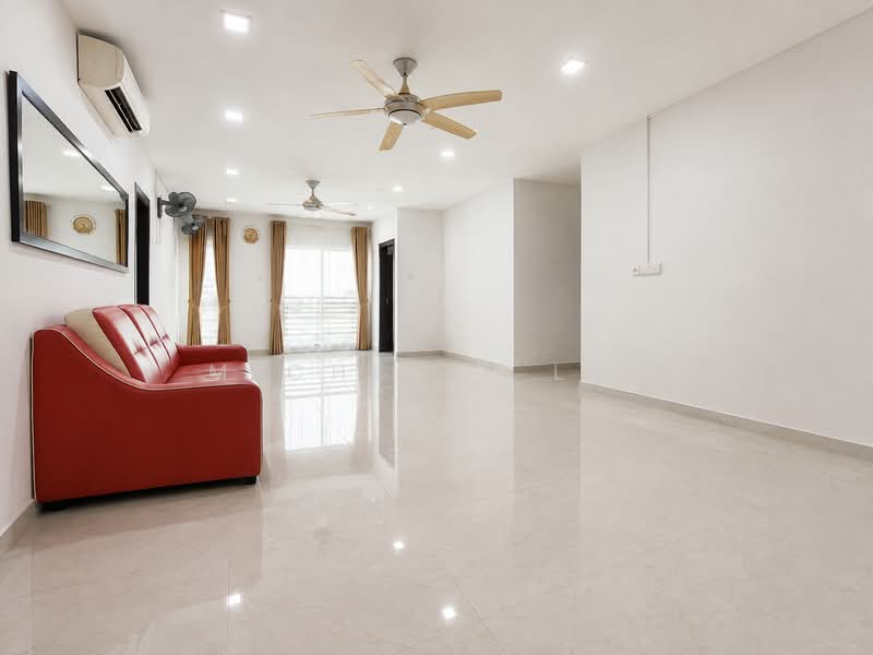 2.5-storey Terraced House for Sale in Pandan Indah (Ampang) - Michelle Lai - Living Room - PropertyGuru.com.my