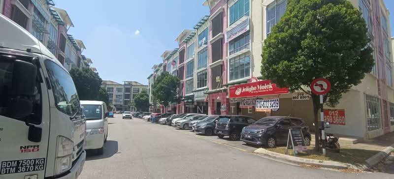Shop / Office for Sale in Setia Alam (Selangor) - Adelin Teh - PropertyGuru.com.my