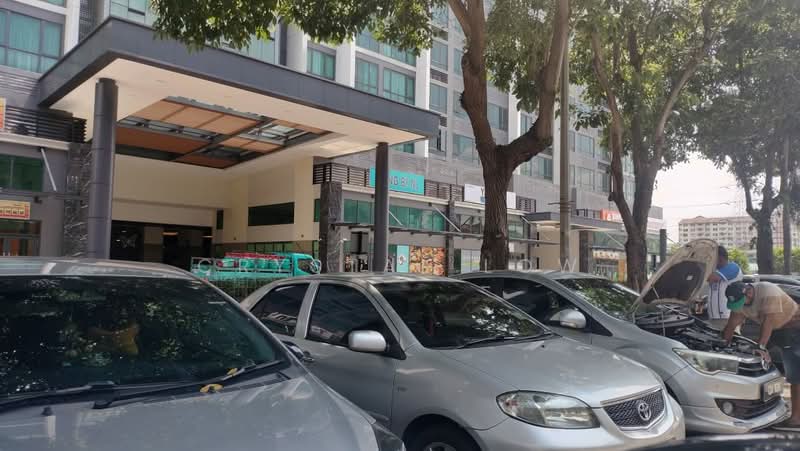 Shop for Rent in Bandar Sunway (Sunway) - Crystal Low - Exterior - PropertyGuru.com.my