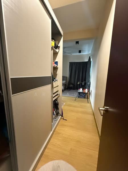 Condominium for Sale at Royal Strand @ Country Garden Danga Bay - Arshad . - Corridor - PropertyGuru.com.my