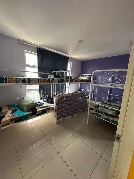 Pangsapuri untuk Dijual di D'Putra Suites - Phui Seiw Sim - Bedroom - PropertyGuru.com.my