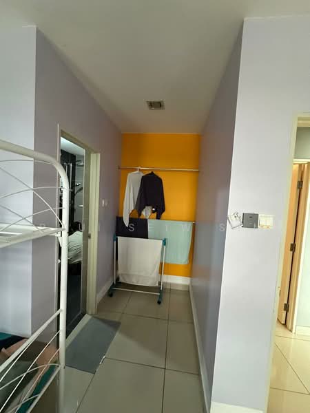 Pangsapuri untuk Dijual di D'Putra Suites - Phui Seiw Sim - Corridor - PropertyGuru.com.my