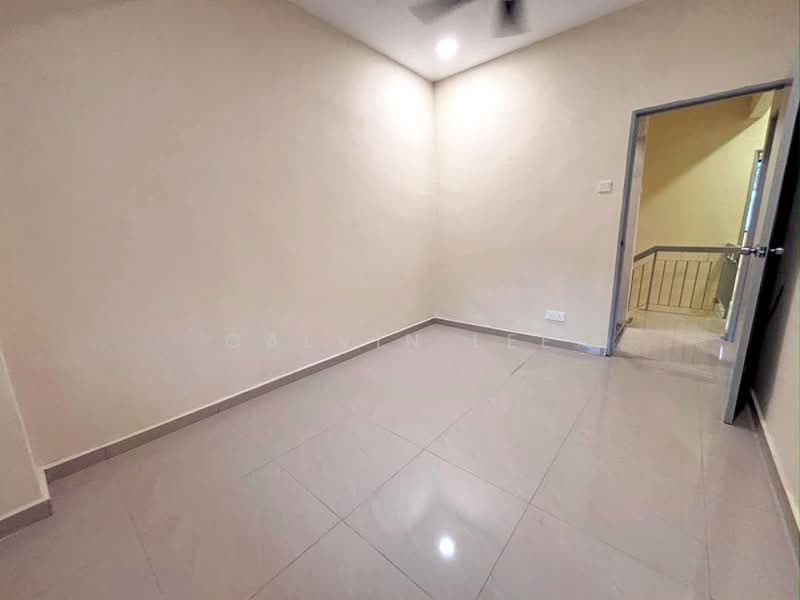 2-storey Terraced House for Sale in Taman Anggerik (Johor Bahru) - Calvin Lee - PropertyGuru.com.my