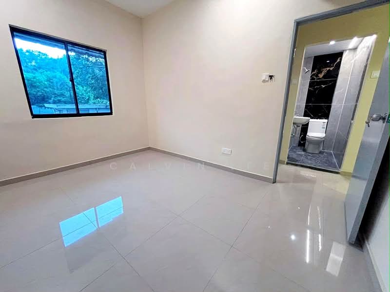 2-storey Terraced House for Sale in Taman Anggerik (Johor Bahru) - Calvin Lee - PropertyGuru.com.my