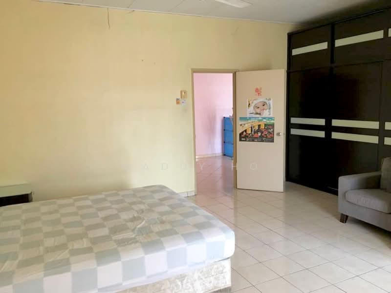 Rumah Teres 2-Tingkat untuk Dijual di Bandar Kinrara Seksyen 5 (Bandar Kinrara) - Maddy Ho - Bedroom - PropertyGuru.com.my