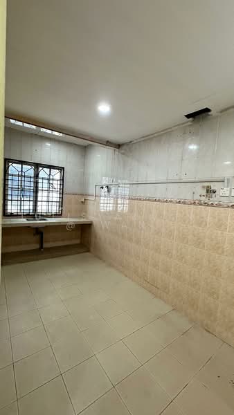 2-storey Terraced House for Rent in Taman Puchong Indah (Puchong) - Julisyazwani @ Wani - Kitchen - PropertyGuru.com.my