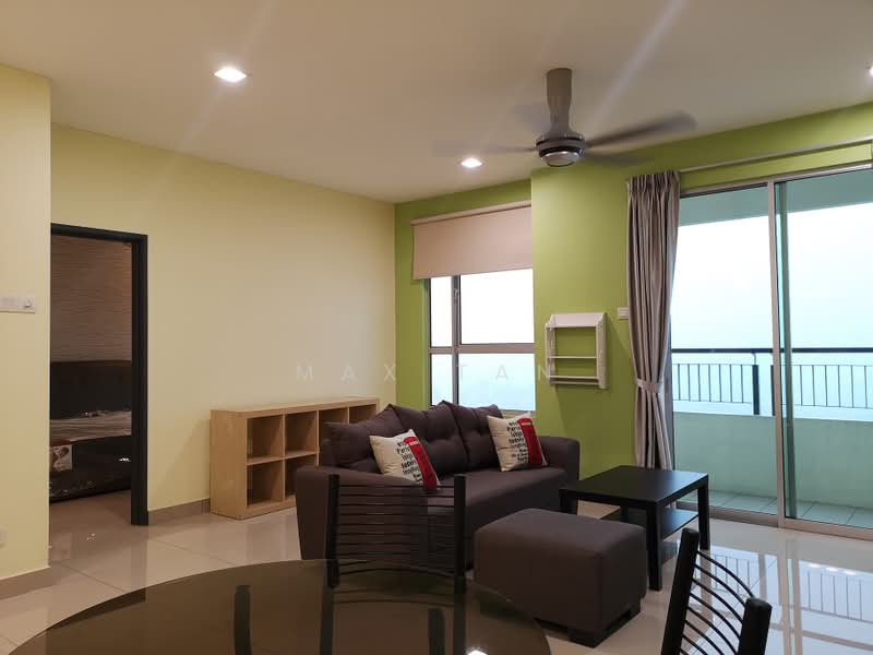Kondominium untuk Dijual di Casa Tropicana - Max Tan - Living Room - PropertyGuru.com.my