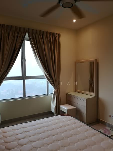 Kondominium untuk Dijual di Casa Tropicana - Max Tan - Bedroom - PropertyGuru.com.my