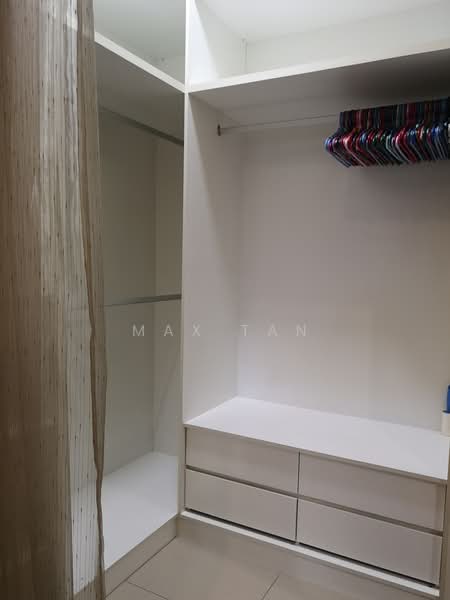 Kondominium untuk Dijual di Casa Tropicana - Max Tan - Interior - PropertyGuru.com.my