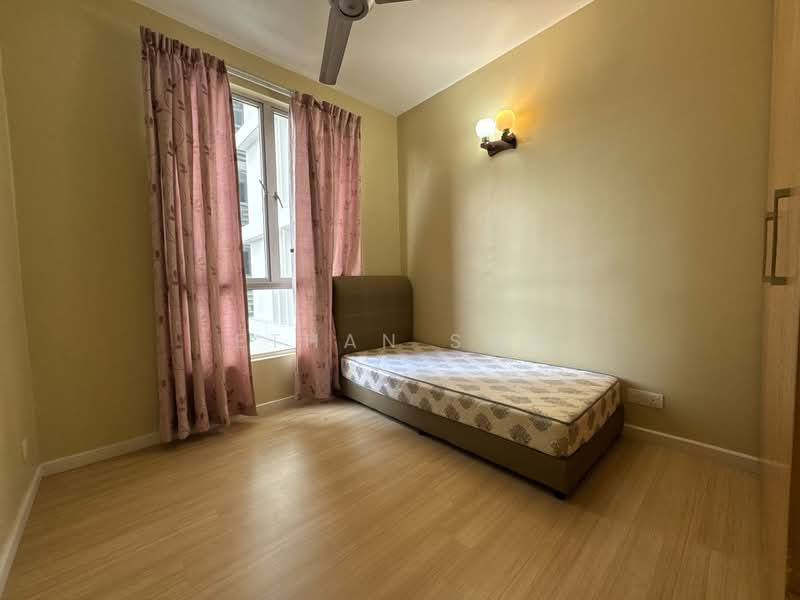 Kondominium untuk Disewa di Menjalara 18 - Ethan Swe - Bedroom - PropertyGuru.com.my