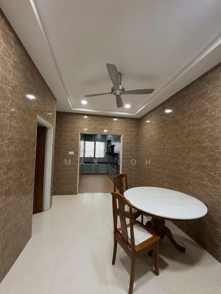 Rumah Teres 2-Tingkat untuk Dijual di Taman Sutera Utama (Skudai) - Max Loh - Dining Room - PropertyGuru.com.my