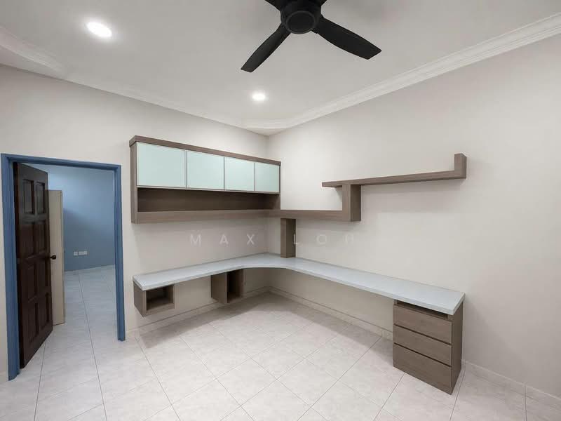 Rumah Teres 2-Tingkat untuk Dijual di Taman Sutera Utama (Skudai) - Max Loh - Study - PropertyGuru.com.my