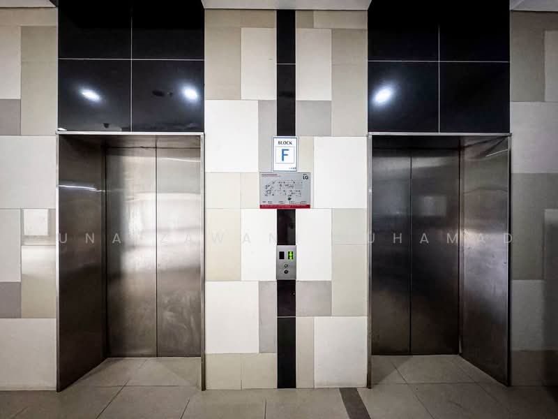 Shop / Office untuk Dijual di Cyberjaya (Selangor) - Muna Zawani Muhamad - Corridor - PropertyGuru.com.my