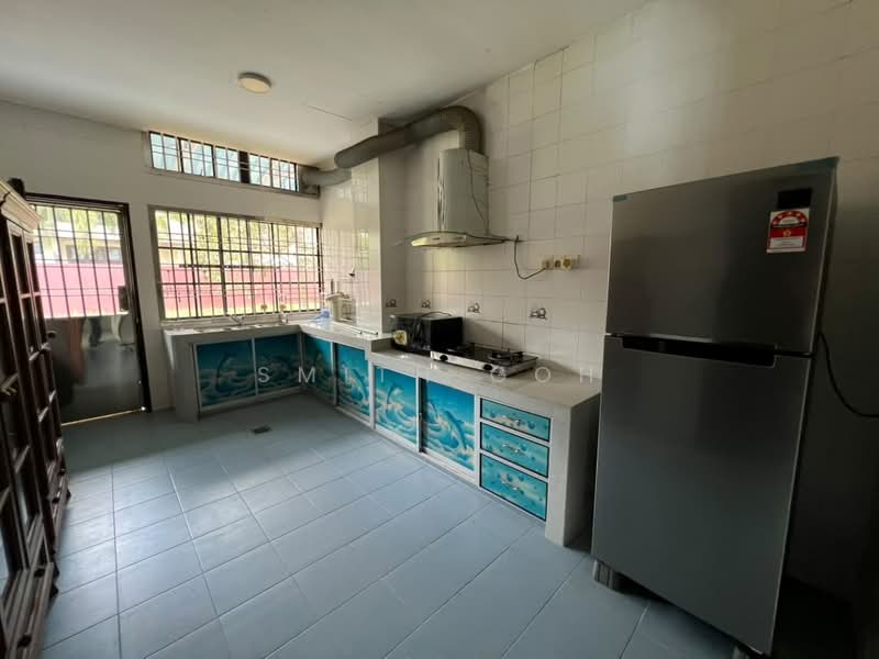 Bungalow House for Sale in Taman Senai Baru (Senai) - Smith Goh - Kitchen - PropertyGuru.com.my