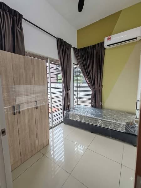 Rumah Kluster untuk Dijual di Nusantara Prima (Gelang Patah) - Jamie Tan - Bedroom - PropertyGuru.com.my