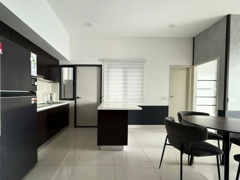 Service Residence for Rent at Setia City Residences - Ai Chin Tan - Kitchen - PropertyGuru.com.my