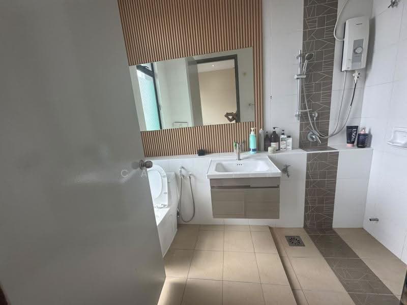 Semi-Detached House for Rent in Horizon Hills (Iskandar Puteri (Nusajaya)) - Caryn Ter - Bathroom - PropertyGuru.com.my