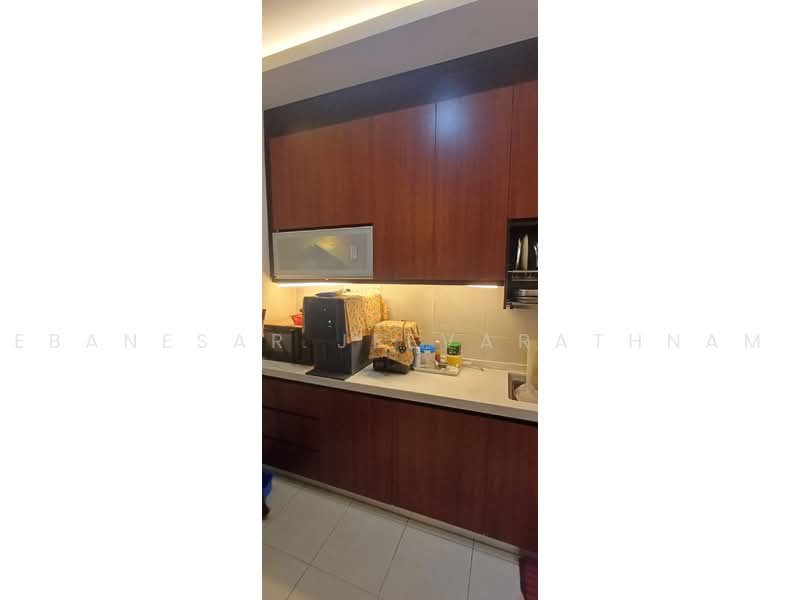 1-storey Terraced House for Sale in Iringan Bayu (Seremban) - Ebanesar Jeevarathnam - Kitchen - PropertyGuru.com.my