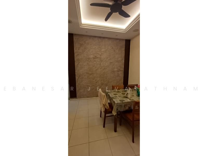 1-storey Terraced House for Sale in Iringan Bayu (Seremban) - Ebanesar Jeevarathnam - Dining Room - PropertyGuru.com.my