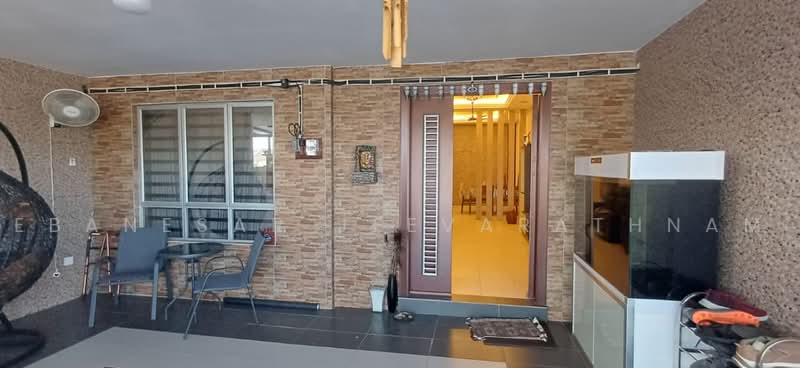1-storey Terraced House for Sale in Iringan Bayu (Seremban) - Ebanesar Jeevarathnam - Entrance - PropertyGuru.com.my