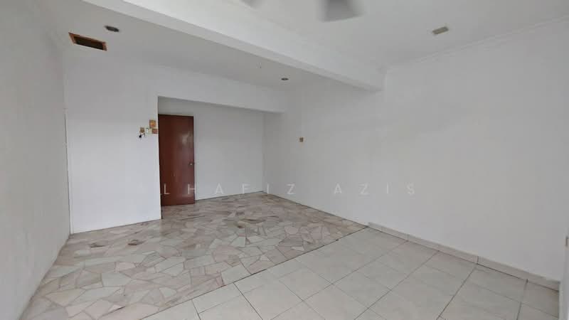Rumah Teres 2-Tingkat untuk Dijual di Taman Kluang Barat (Kluang) - ALHAFIZ AZIS - Interior - PropertyGuru.com.my