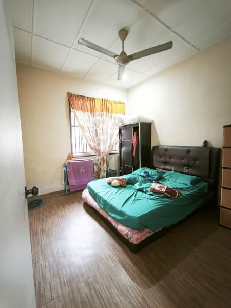 2-storey Terraced House for Sale in Taman Kota Masai (Pasir Gudang) - ALHAFIZ AZIS - Bedroom - PropertyGuru.com.my