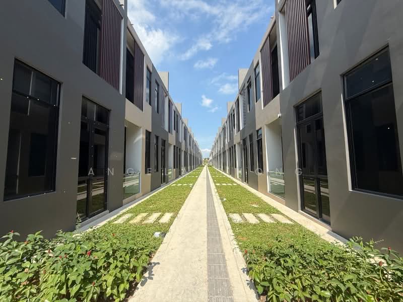 2-storey Terraced House for Sale in Puteri Harbour (Iskandar Puteri (Nusajaya)) - Angela Chong - Exterior - PropertyGuru.com.my