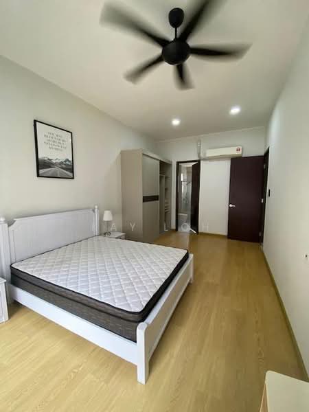 Kondominium untuk Disewa di Amberside @ Country Garden Danga Bay - Kay Loh - Bedroom - PropertyGuru.com.my