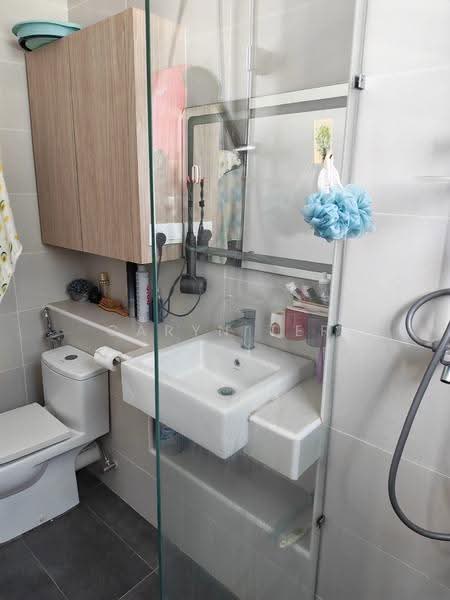 Rumah Teres 2-Tingkat untuk Dijual di Taman Ekoflora (Johor Bahru) - Caryn Ter - Bathroom - PropertyGuru.com.my