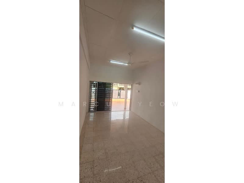 Rumah Teres 1-Tingkat untuk Disewa di Taman Harapan Baru (Rasah) - Marcus Yeow - Living Room - PropertyGuru.com.my