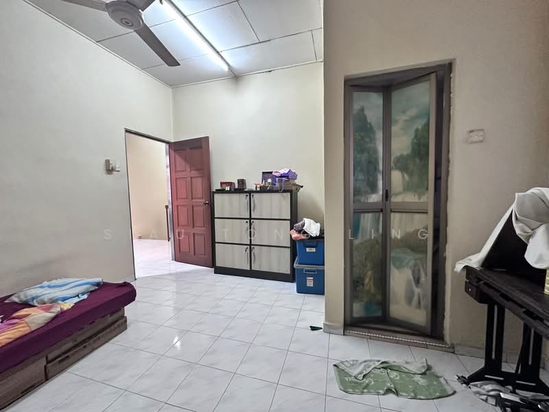 Semi-Detached House for Sale in Taman Megah Ria (Masai) - Siau Tong Ling - Interior - PropertyGuru.com.my