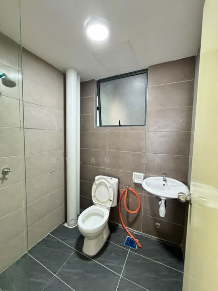 Kediaman Servis untuk Disewa di ARC @ Austin Hills - Dylan Tan - Bathroom - PropertyGuru.com.my