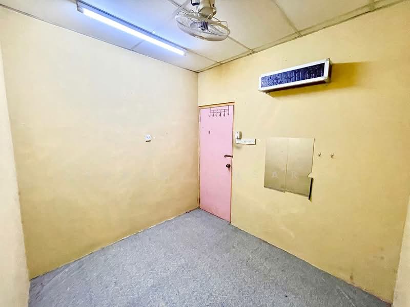 Rumah Teres 1.5-Tingkat untuk Dijual di Taman Rasah Jaya (Rasah) - Sharul Ansari - Interior - PropertyGuru.com.my