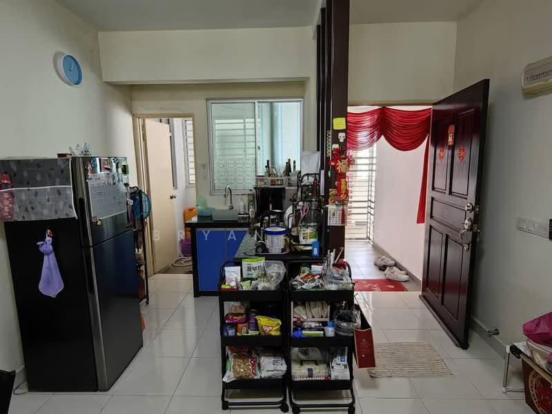 Apartment for Sale at Idaman Lavender 3 - Bryan H'ng - Kitchen - PropertyGuru.com.my