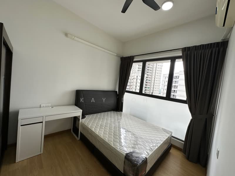 Kondominium untuk Disewa di Bay Point @ Country Garden Danga Bay - Kay Loh - Bedroom - PropertyGuru.com.my