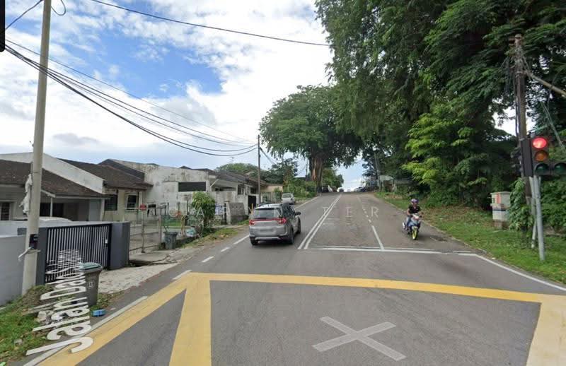 Shop for Rent in Taman Abad (Johor Bahru) - Caryn Ter - Exterior - PropertyGuru.com.my