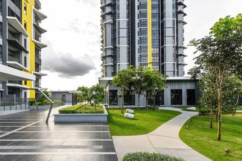 Kediaman Servis untuk Dijual di Pavilion - Mr. Chew - Exterior - PropertyGuru.com.my