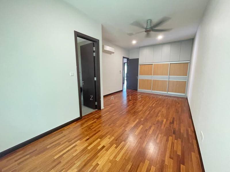 Rumah Berkembar untuk Dijual di Setia Eco Glades (Cyberjaya) - Izza Is - Bedroom - PropertyGuru.com.my