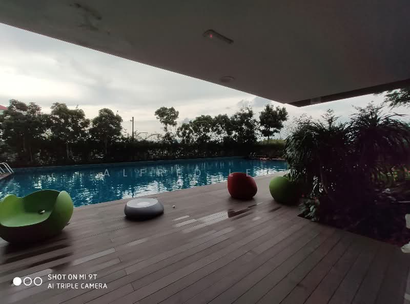 Condominium for Rent at Seasons Garden Residences - Alfred Leow - Pool - PropertyGuru.com.my