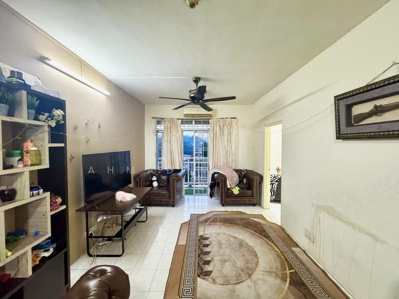 Condominium for Sale at Platinum Hill PV 5 - Ahmad Muslim - Living Room - PropertyGuru.com.my