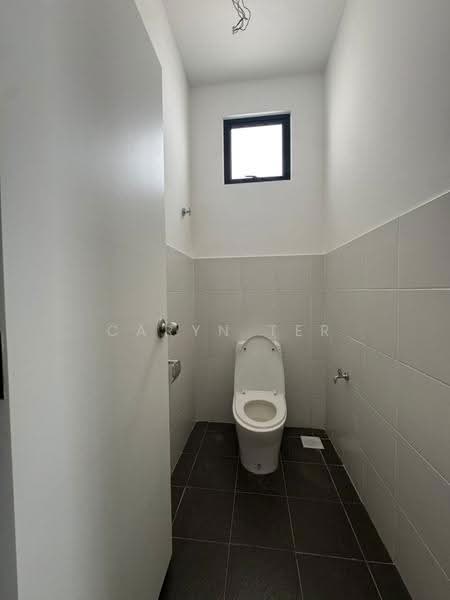Kedai untuk Disewa di Eco Botanic 2 (Iskandar Puteri (Nusajaya)) - Caryn Ter - Bathroom - PropertyGuru.com.my
