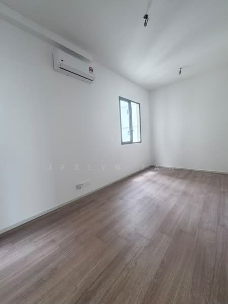 Kediaman Servis untuk Dijual di Laurel Residence - Jeslyn Tan - Interior - PropertyGuru.com.my