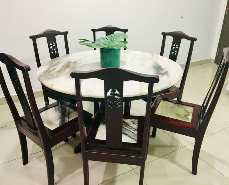 Kondominium untuk Disewa di The Henge - Cheery Cheong - Dining Room - PropertyGuru.com.my